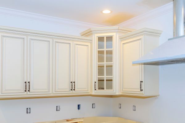 Kitchen Cabinets Repair in Spring Branch